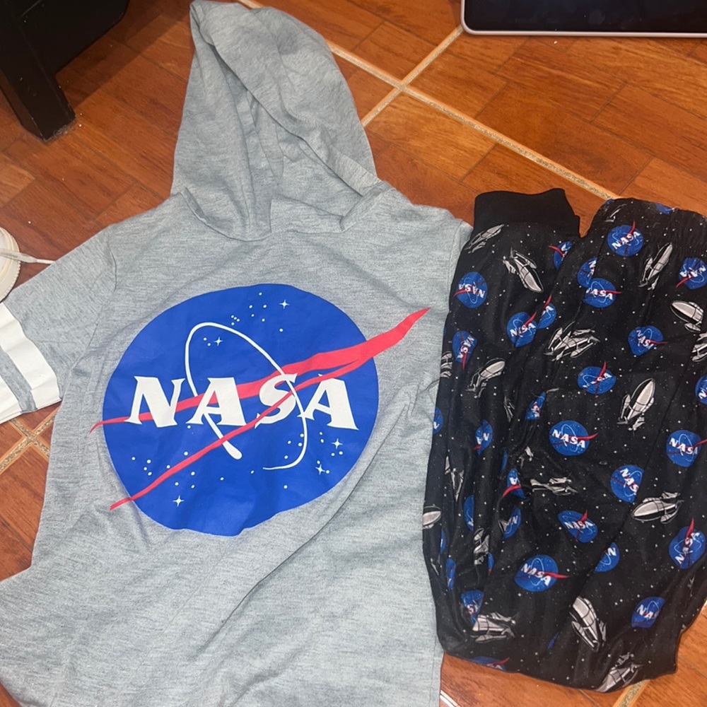 Nasa Matching Set